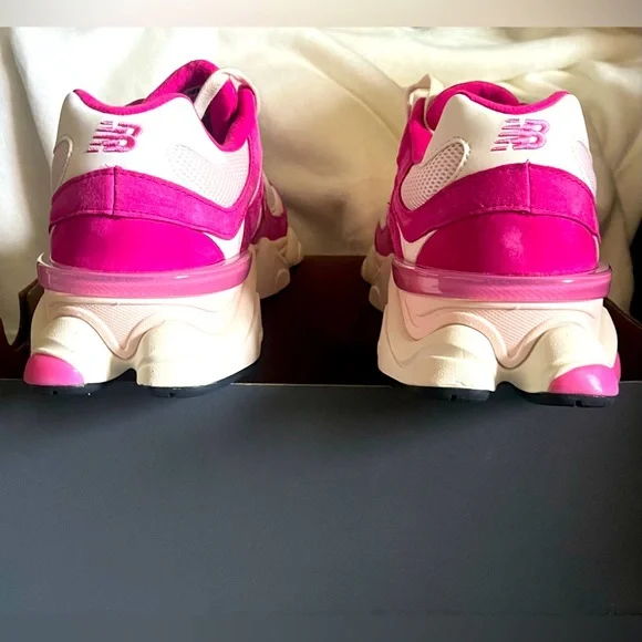 ⚡️NEW⚡️New Balance 9060 (Fuchsia Pink), Men’s Size 13 / Women’s Size 14.5